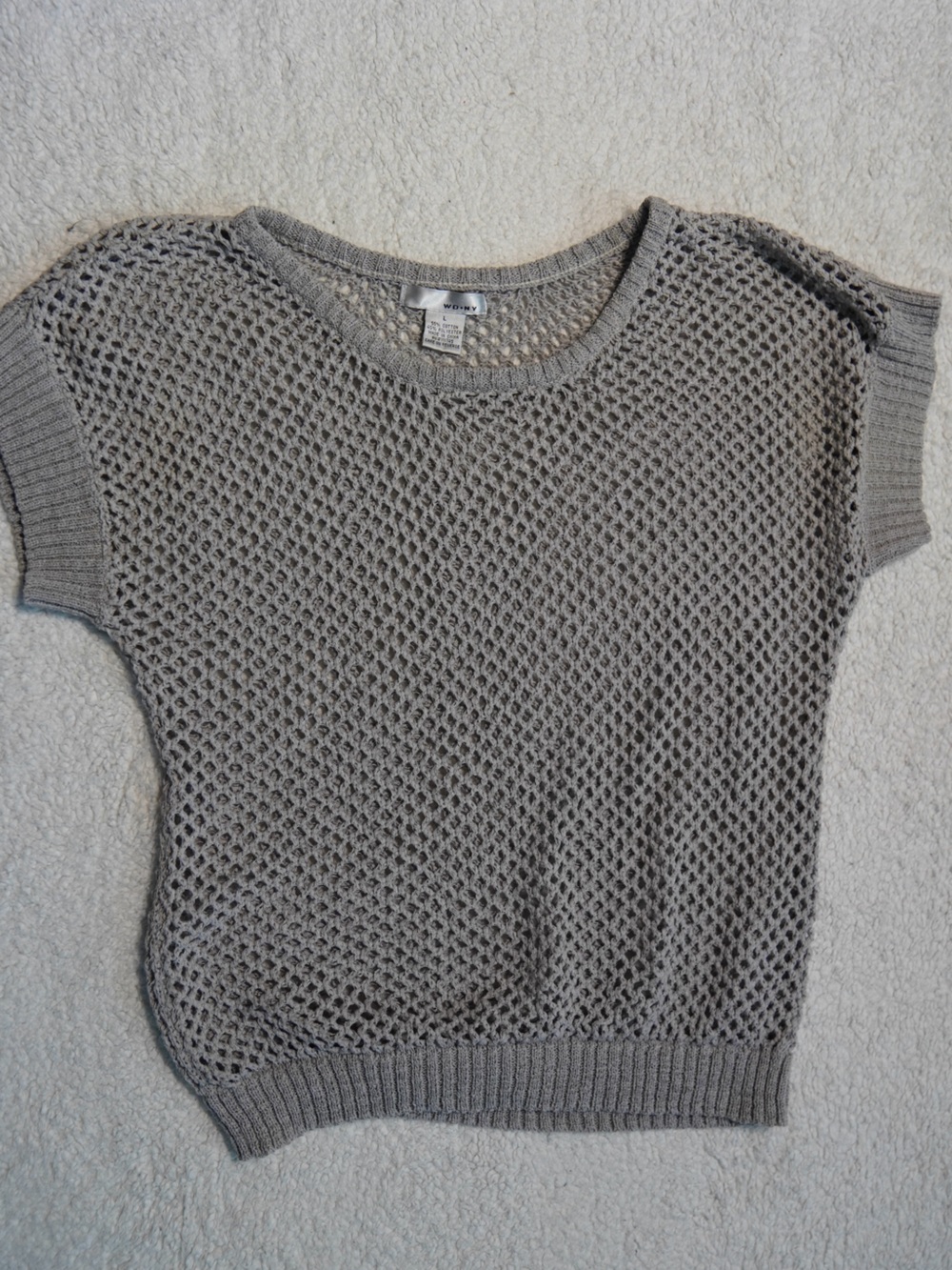 WD-NY Gray open Weave Net Short Sleeve Sweater Size L